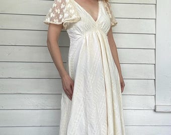 daisy jones crochet dress The 'Daisy Jones & the Six' Costumes Are a 1970s Rock 'n' Roll Fever Dream