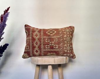Moroccan Wool Pillow – Boho Cushion Cover with Rustic Geometric Patterns – Vintage Wool Pillow for Cozy Boho Decor – 13.77 x 20.07 inches