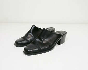 rockport clogs mules