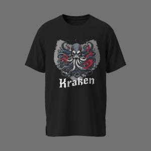 Op de afbeelding: Zwart T-shirt met een afbeelding van een kraken, een mythisch zeemonster met tentakels, en het woord "Kraken" in witte letters.