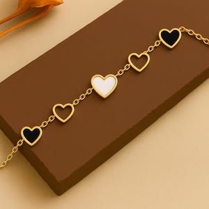Heart Love Charm Bracelet, Dainty Bracelet, Adjustable Gold Bracelet, Daily Jewelry, Mother&#39;s Day Gift, Anniversary Gift, Gift for Her