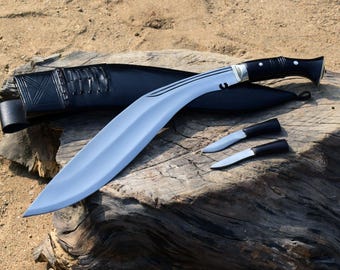 Handmade Nepalese/Gurkha Issue, traditional kukri-ready to ship-ww2 world version
