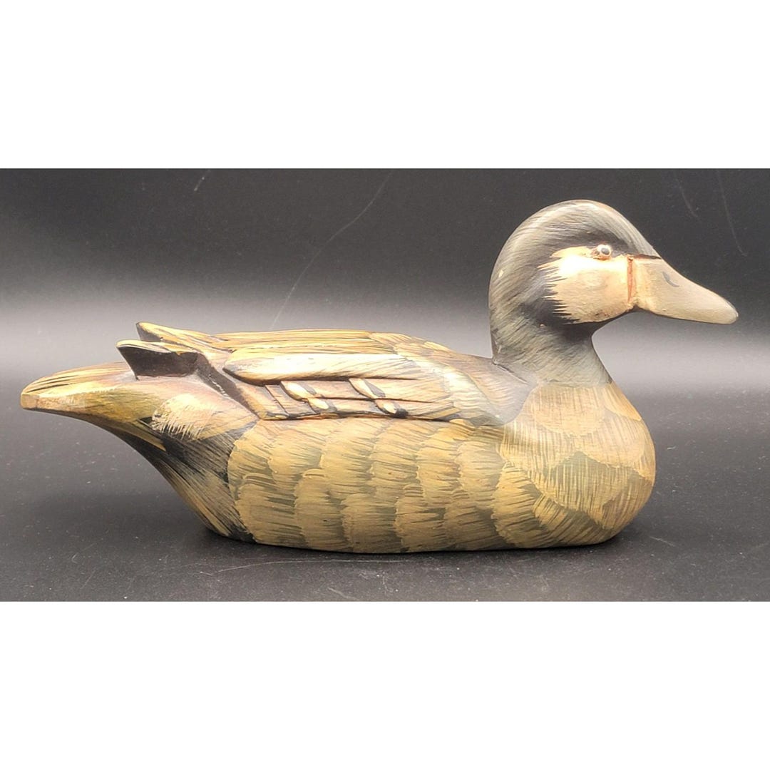 Hand-carved Painted Duck Decoy Wooden Figurine 9.5