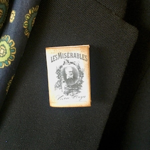 Micro Mini Book - Broach - Pin - Les Misérables