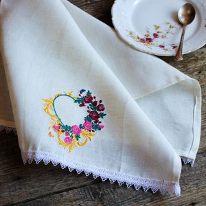 Linen Tea Towel, Embroidered Floral Hand Towel, Handmade, Heart Pattern, 100% Pure Linen Guest Towel, Eco-friendly Gift