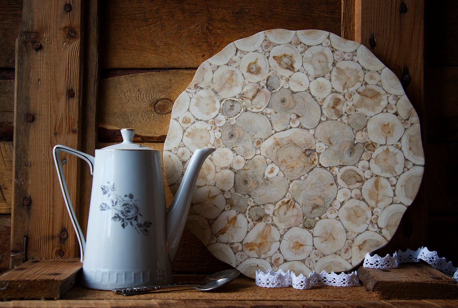 Juniper Wood Round Cutting Board, Natural Handmade Breadboard, Rustic