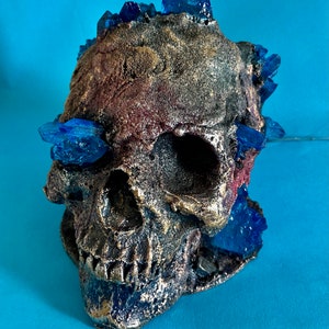 Geode skull. Led lit sculpture
