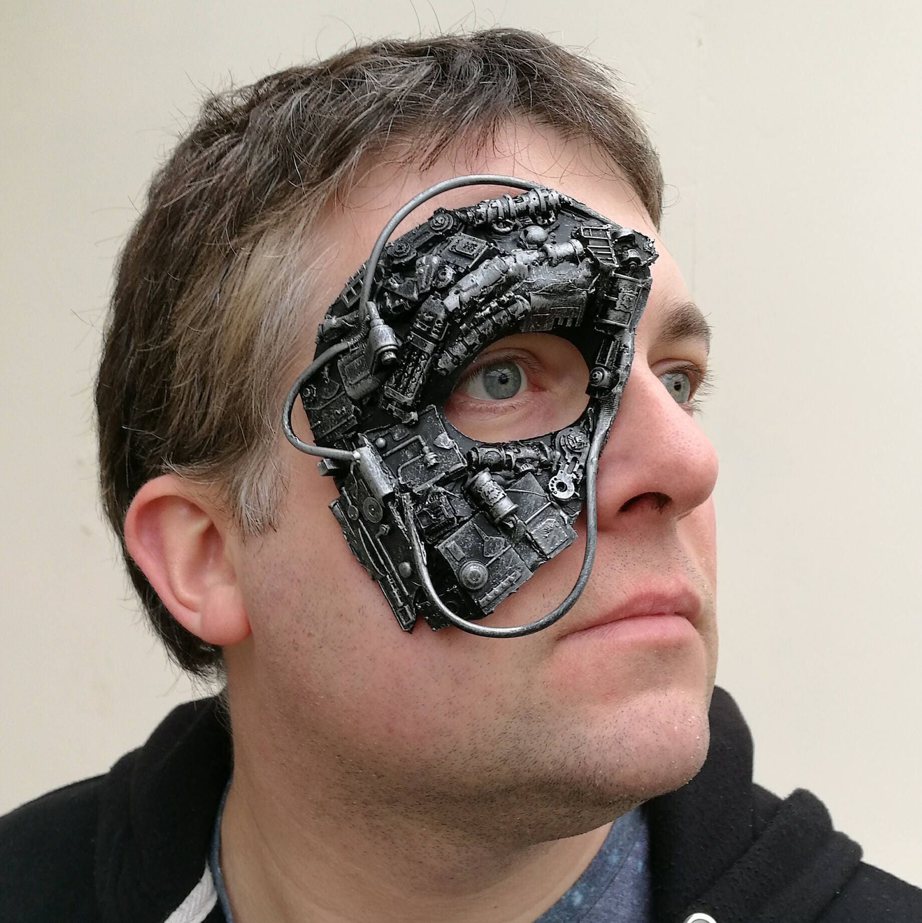 Реальное лицо маска. Cyberpunk Borg. Маска из Cyberpunk 2077. Маска киберпанк. Маска киборга.