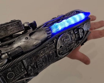 strobing lights laser cannon cosplay cyberpunk cyborg costume arm.