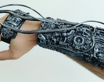 Star trek borg arm, cosplay cyborg costume piece.