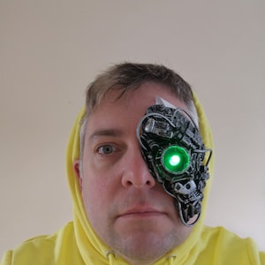 eye Cyberpunk borg style mask. (no straps) left sided.