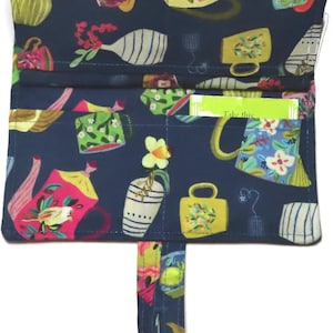 XL Tea Bag Wallet: Quilted 12-Pocket Tea Organizer with Teas, Nothing Falls Out