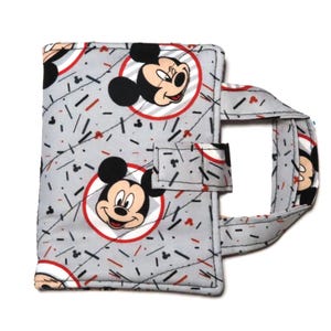 Cuaderno de crayones para niños, juego de bolsas acolchadas, a elegir: Mickey, Snoopy, Toy Story, Donald Duck, Aviones, Autos, John Deere o Capitán América.