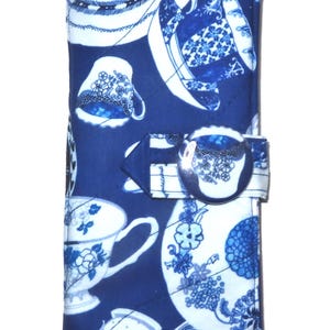 XL Tea Bag Wallet: Blue China Pattern, 12 Pocket Tea Organizer