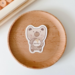 Bear with Honey Sticker/Cute Animal Vinyl Sticker/Kawaii Dessert Food Illustration/Kawaii Bear Sticker/Honey Lover Animal Sticker/cute bear