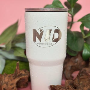Kundenspezifische weiße Becher mit Logo 30 Unzen - Massenbestellungen von Unternehmen oder individuelle Geschenke, personalisierte Geschäftstassen, Kaffeebecher, kundenspezifisches Trinkgeschirr