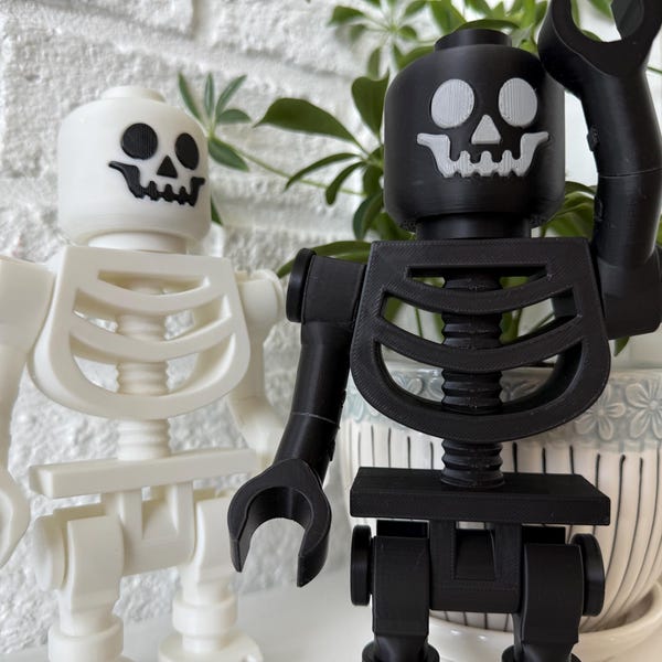 Giant Skeleton Minifigure – 9” Poseable LEGO-Inspired Halloween Décor – 3D Printed Spooky Display Toy for LEGO Fans