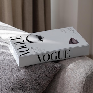 Vogue 1950 Mid-Century Dekorative Faux Bücherbox mit Versteckter Aufbewahrung für Kaffeetisch, Bücherregal, Manteldekor |  Foto, Andenken Aufbewahrung