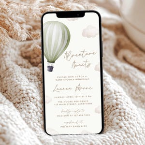 Invito per baby shower con mongolfiera verde salvia per telefono, invito per baby shower con mongolfiera mobile neutro, invito Adventure Awaits, MJ6