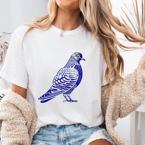 Pigeon Graphic Tee for Bird Lovers, Graphic Animal Shirt, Casual Bird Lover Top, Funny Pigeon Shirts Tee, Nature T-shirt Birthday Gift