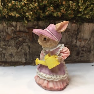 Small Enesco Vintage Resin Bunny Rabbit Lady Long Dress Apron Ruffled Bonnet Watering Can Label image 1