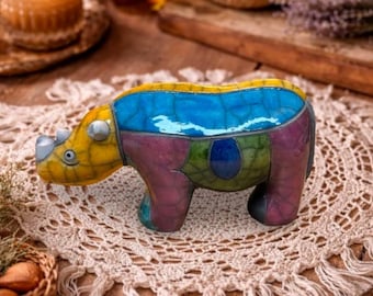 Figurine de rhinocéros en céramique Raku, fabriquée à la main en Afrique du Sud et signée. Figurine animale de 20 cm (8 pouces).