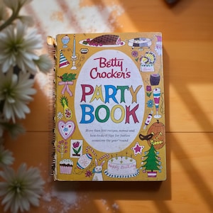 Vintage 1960 Betty Crocker’s Party Book  FIRST EDITION Golden Press MidCentury Illustrated Cookbook