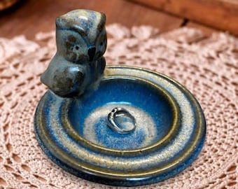 Porte-bagues hibou vintage en céramique, tons bleus et gris, vide-poches