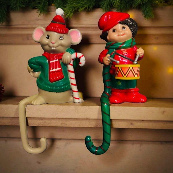 Retro Christmas Stocking Holders – 1980s Mouse & Drummer Boy Plastic Mantle Hooks