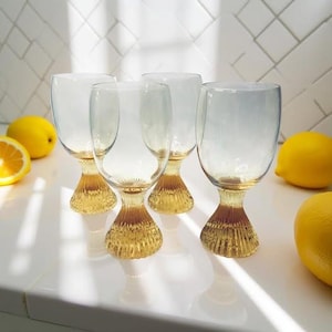 4 Vintage Tall Lenox Buttercup Yellow Tempo Footed Water Goblets – 6 3/4” Glasses – Discontinued Color