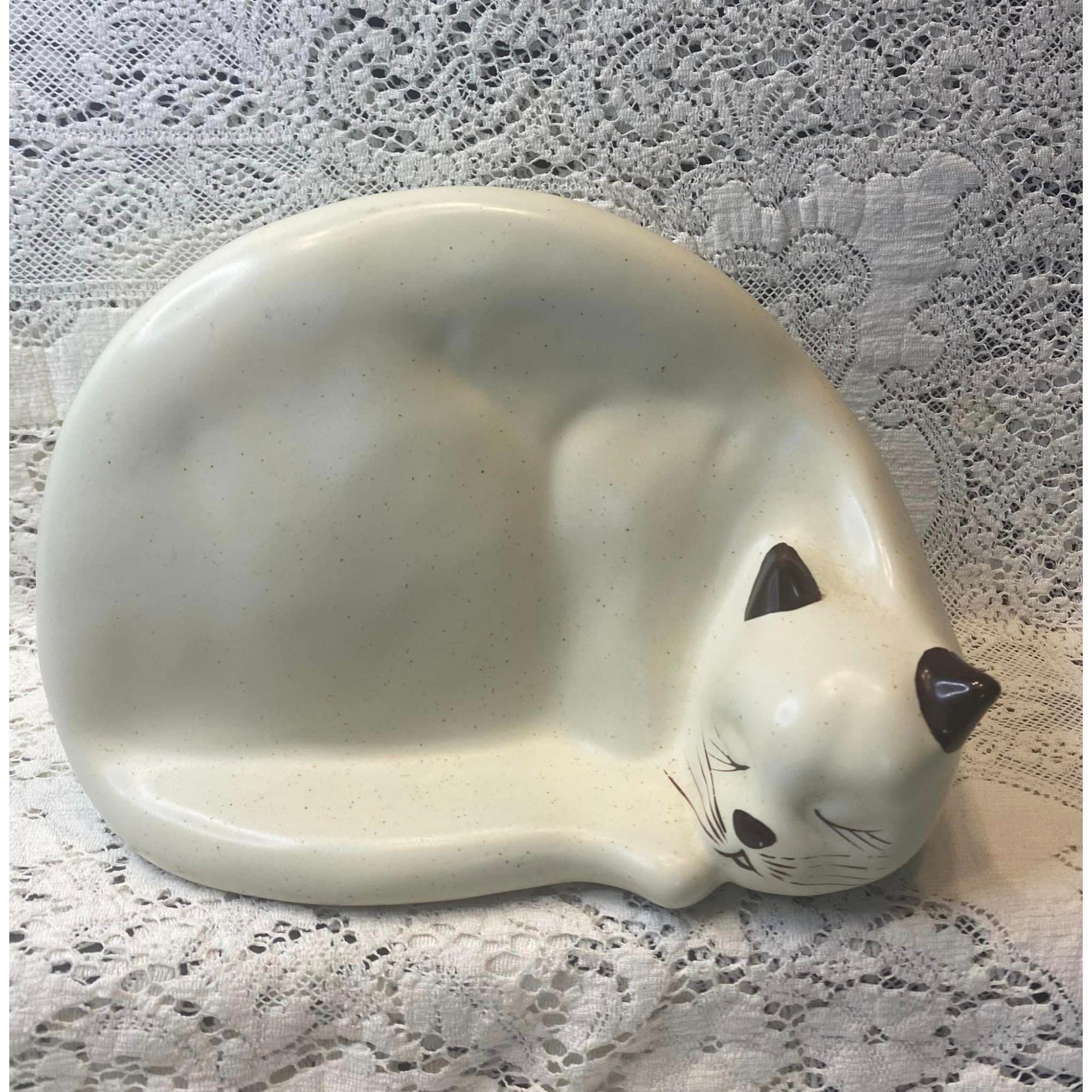 Vintage Flambo Ceramic Sleeping Cat Figurine: Ivory & Brown Home