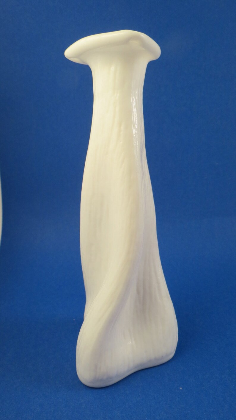 Twisted Milk Glass Bud Vase Vintage Weird 7 5 Etsy