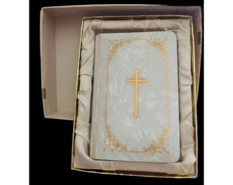 1950 French/Latin Bride's Catholic Missal Simulated Pearl Gilded J'Offre La Messe Original Box