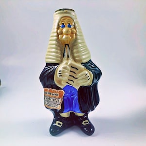1969 Italian Figural Wig Man Decanter DRIOLI Cherry Wine Retro Bar Man Cave
