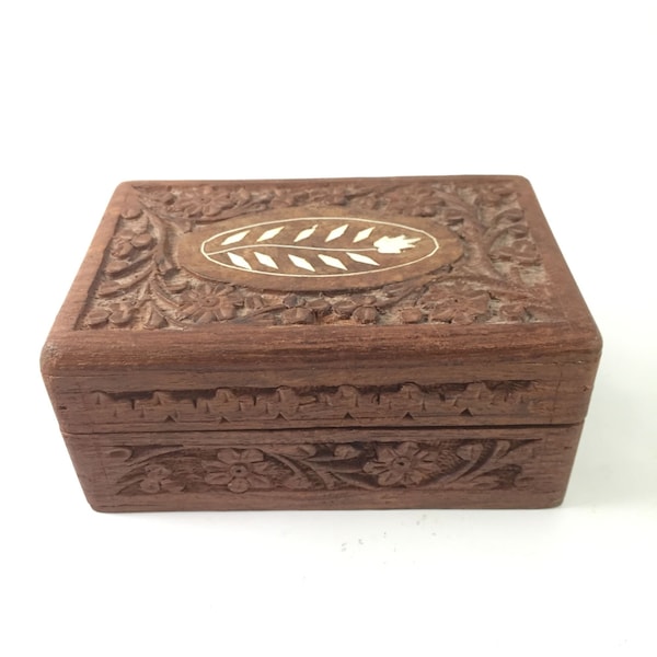 Vintage Wooden Hand Carved Inlay India Sheesham Trinket Jewelry Hinged Box