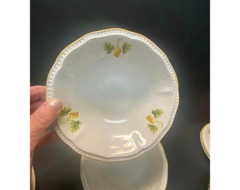 2 Bowls Cereal  Kensington Staffordshire Ironstone England  SUSSEX R3027