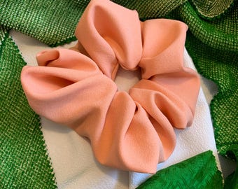 Kimono Scrunchie | Japanese Fabric Hair Accessory | Silk Peach Pink Kimono | Cute Hair Accessory | Upcycled Vintage Kimono Remake Scrunchies