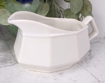 Homer Laughlin Dover Ironstone Gravy Boat 1970s Colonial White Vintage Farmhouse Heritage Kitchen Table Decor