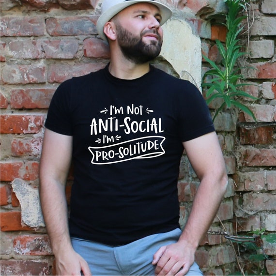 Introvert. T-Shirt Introvert. T-Shirt