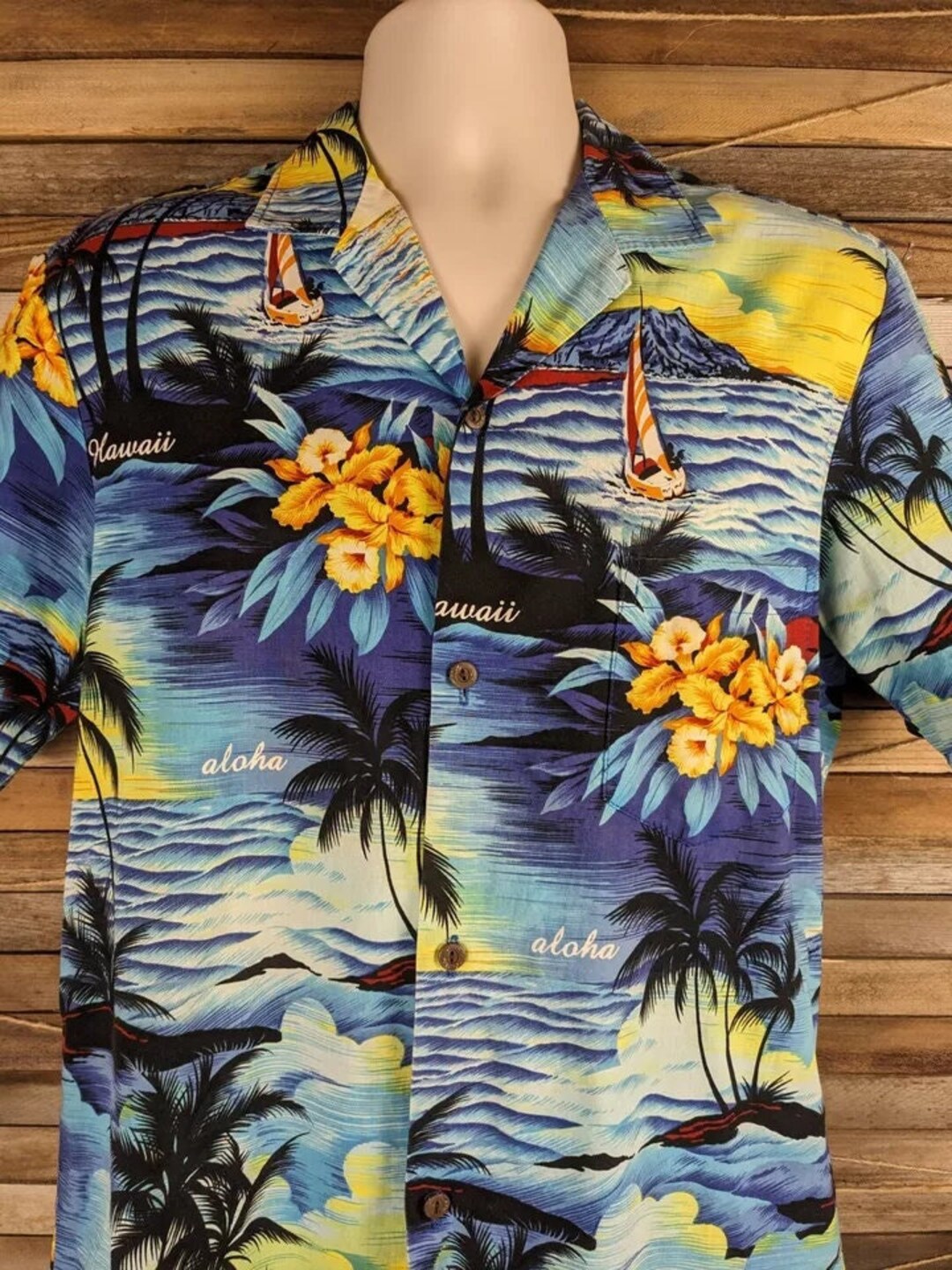 80's Men's Short Sleeve Hawaiian Shirt by Royal Creations main image 1