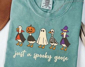 Spooky Goose Halloween Shirt, Trick Or Honk Goose Costume Shirts, Disneyland Halloween Gift Shirt, Disney Family Matching Halloween Shirt