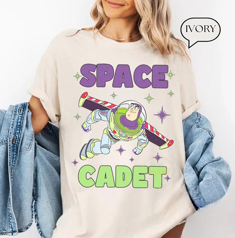Retro Disney Toy Story Buzz Lightyear Space Cadet T-shirt, Buzz Space Cadet Shirts, Disney Matching Shirt, Disneyland Family Trip Shirt bild 3