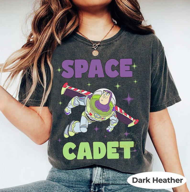 Retro Disney Toy Story Buzz Lightyear Space Cadet T-shirt, Buzz Space Cadet Shirts, Disney Matching Shirt, Disneyland Family Trip Shirt bild 2