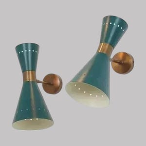 Modern Italian Stilnovo-Inspired Sputnik Style Wall Sconce – Elegant Mid-Century Italian Wall Fixture.