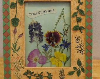 Pressed Texas wildflowers in Pretty Resin Frame