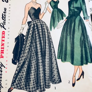1940s vintage Simplicity 3049 petal point bodice gown full skirt wing collar jacket create a sensous silhouette sewing pattern