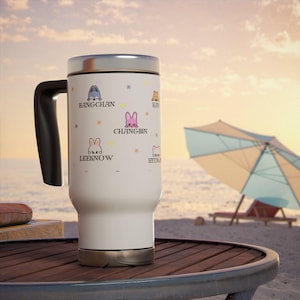 Kpop Stray Kids SKZOO OT7 Tumbler, Stainless Steel Travel Mug with Handle, 14oz, Cute K-pop Fan Gift, Stray Kids Merch, Hallyu Wave, K-pop