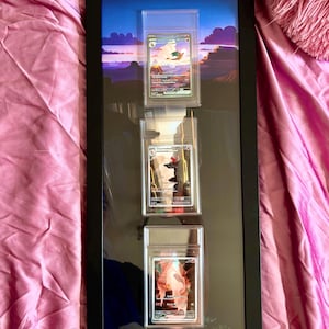Charmander, Charmeleon en Charizard uit 151 Extended Pokémon Frame voor GRADED CARDS