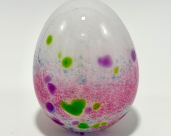 Glass blown Easter egg, Spring decor, Ostera