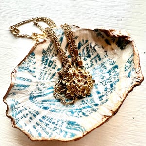 Oyster Shell Ring Dish- Coastal Trinket Dish, Beachy Jewelry Holder, Gold Edge Shell, Nautical Home Decor Gift, Bridal Shower favor